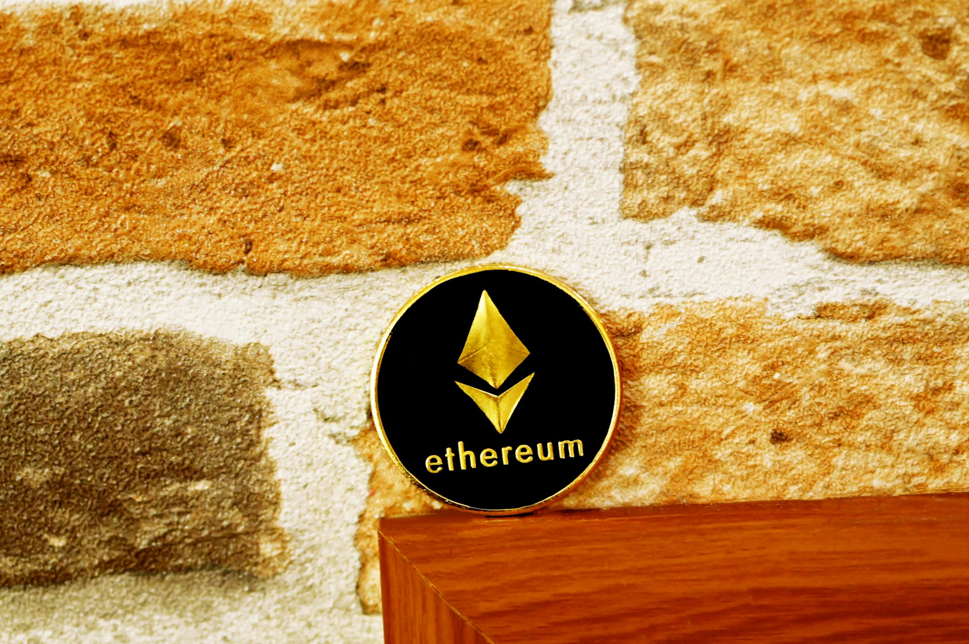The ETH Price USD Today Compared to Last Month: Key Takeaways